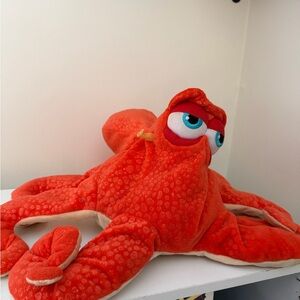 Disney Store Finding Dory Plush HANK Octopus Nemo PRE-OWNED